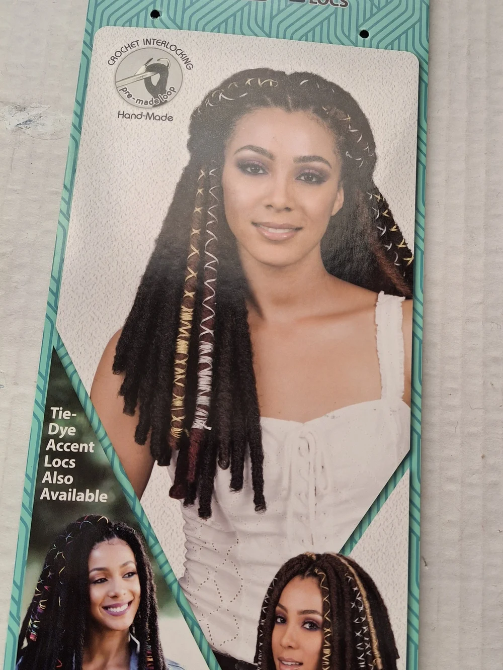 Bobbi Boss Bae Locs Gold 20